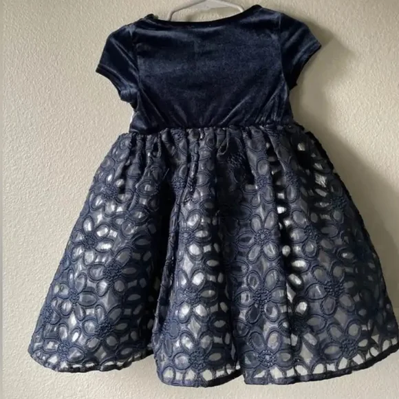 Blueberi Boulevard Velvet Dress in Deep Blue- Size 2T - Picture 2 of 5